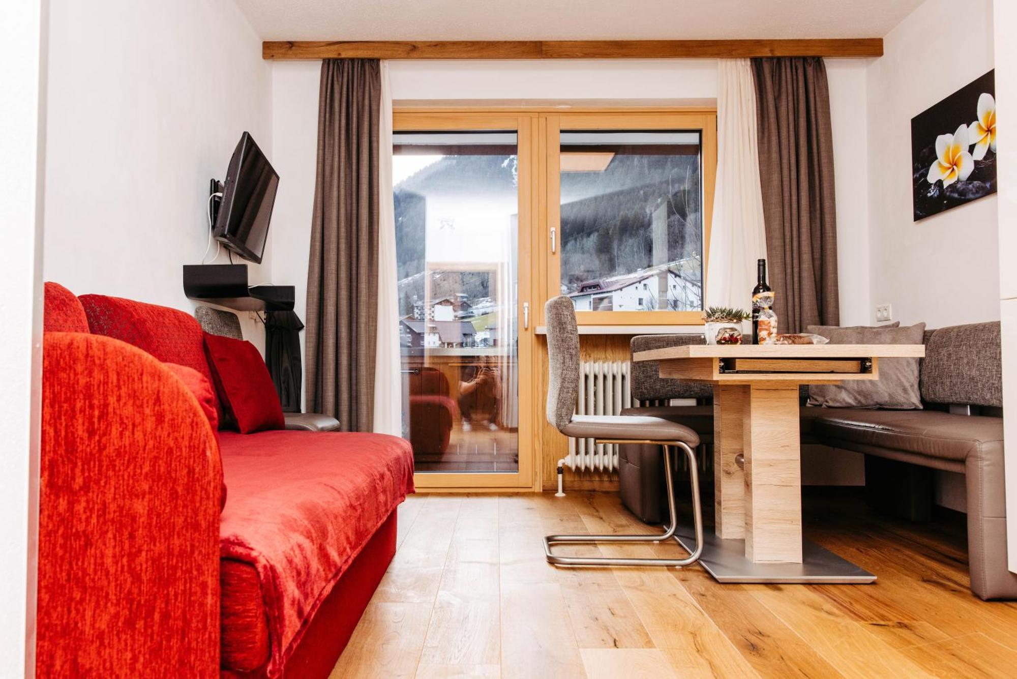 Haus Kella-Egg Hotel Brand  Eksteriør billede